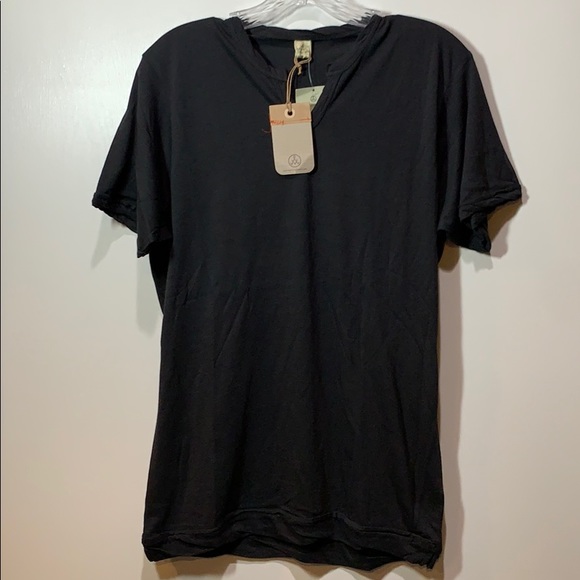Men’s Black Alternative V-Neck T-Shirt